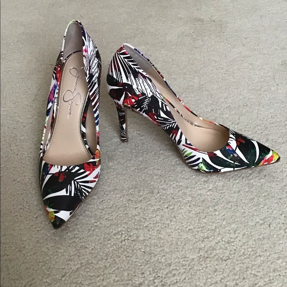 Jessica Simpson Calexico Size 8 - Picture 3 of 5